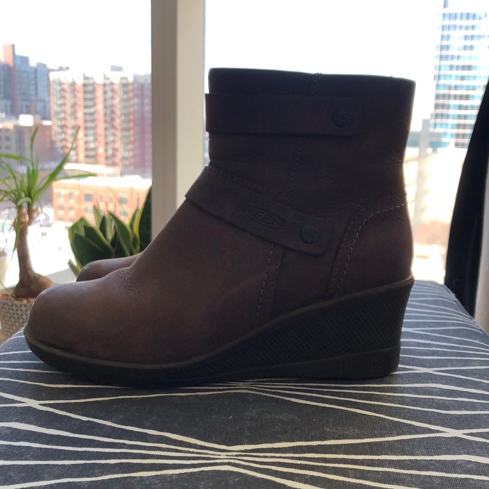 Size 5 Keen Boots